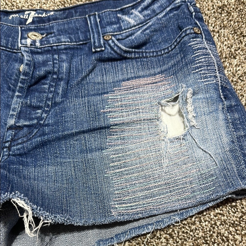 7 for all mankind Denim Distressed Women's Shorts size 27 - Picture 7 of 14